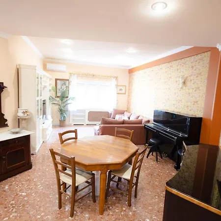 La Casa Di Daniela Apartment Lido di Ostia